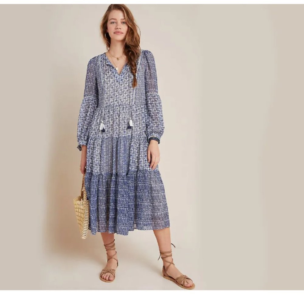 Elegant Blue Patterned Maxi Dress